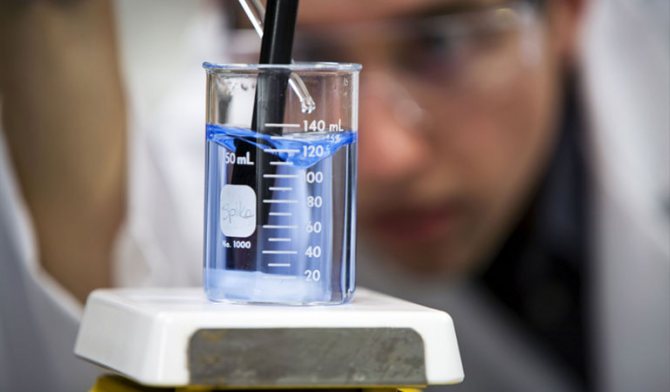 Silver nitrate titration to detect soluble chloride in water Silver nitrate titration to detect soluble chloride in water