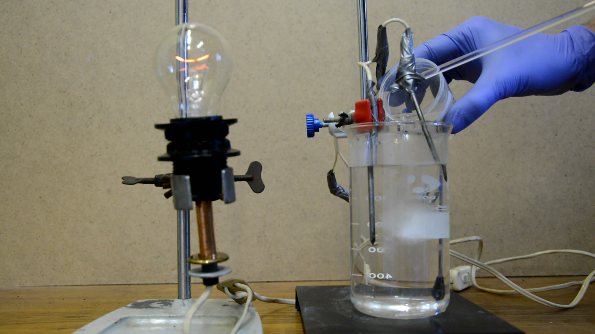 Operation process of complexometric titration Operation process of complexometric titration
