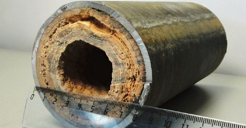 Boiler pipes with serious scale Boiler pipes with serious scale