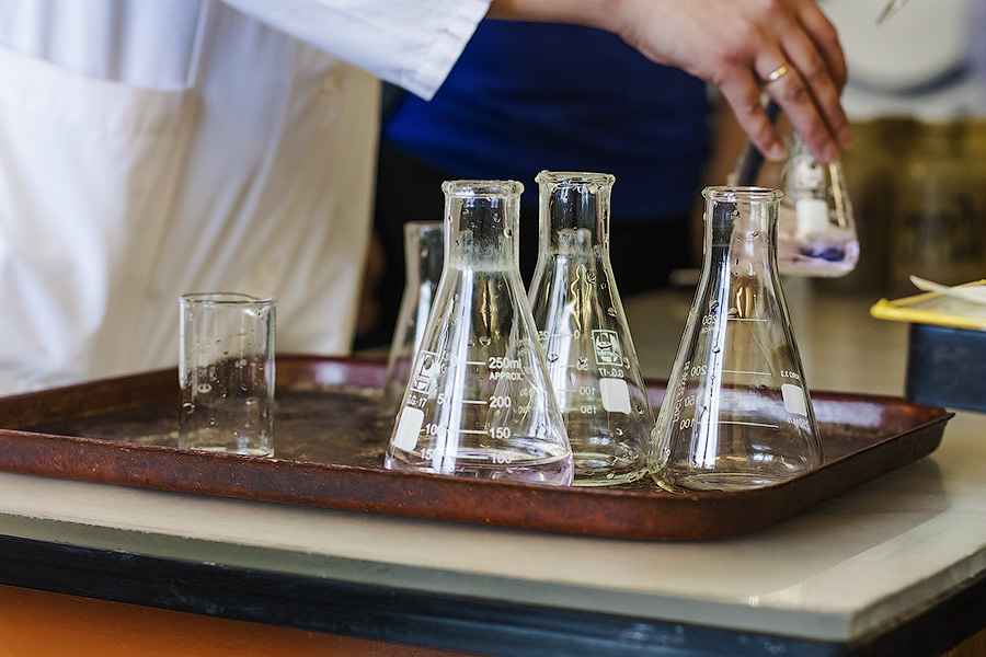 Instruments used for testing hydrazine in water