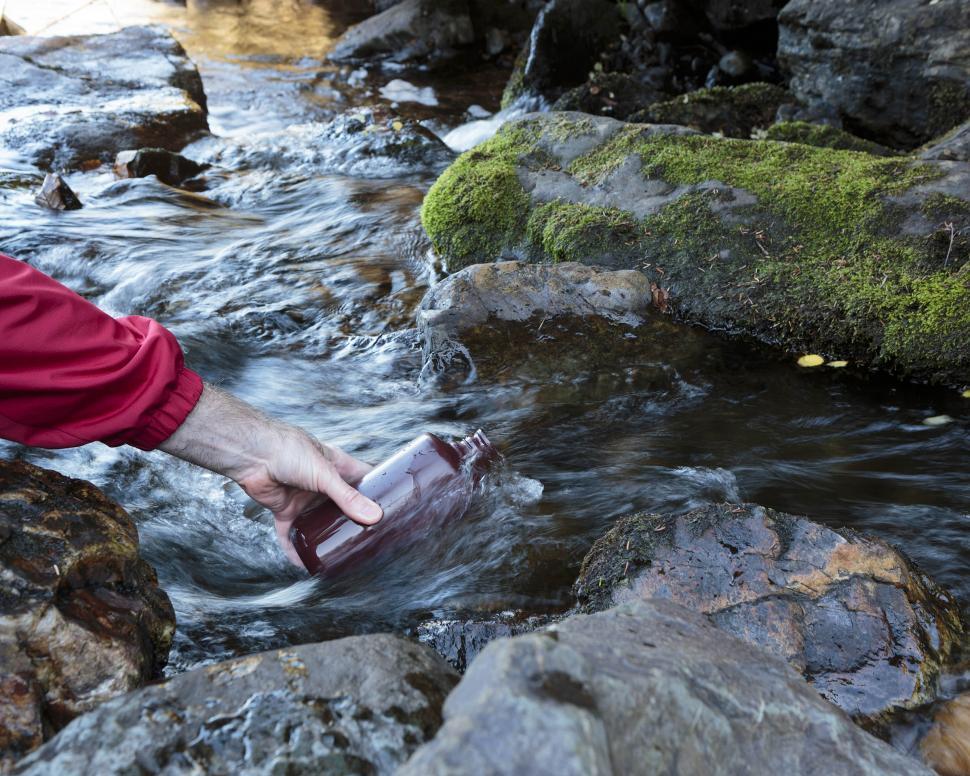 Collect sulfide water samples