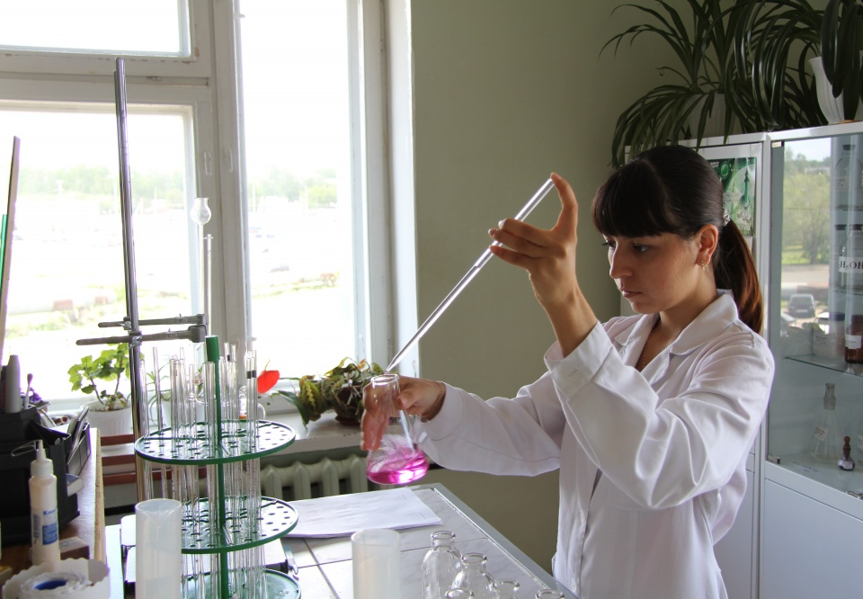 Preparation of reagents for detecting lead content in water Preparation of reagents for detecting lead content in water