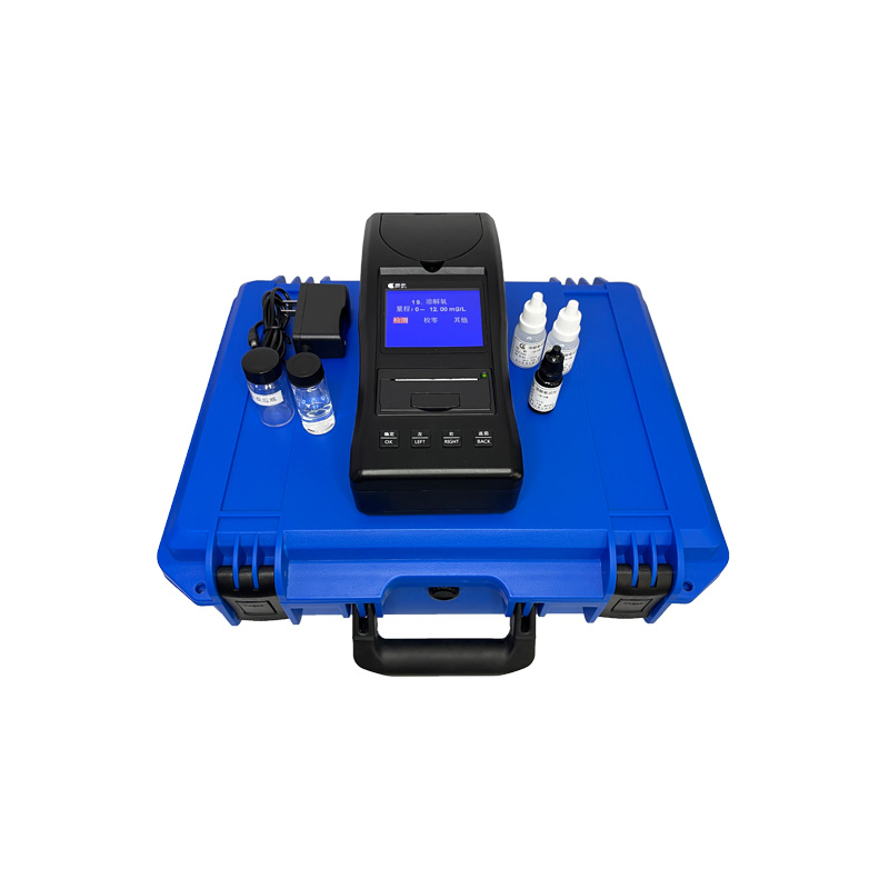 Portable free chlorine water quality detector